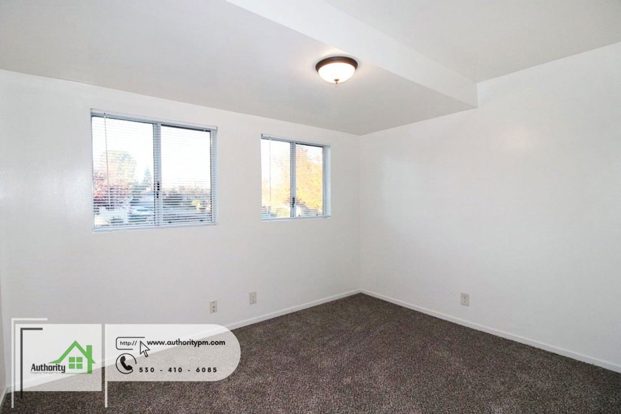 1108 3rd Street - Photo 6 of 19