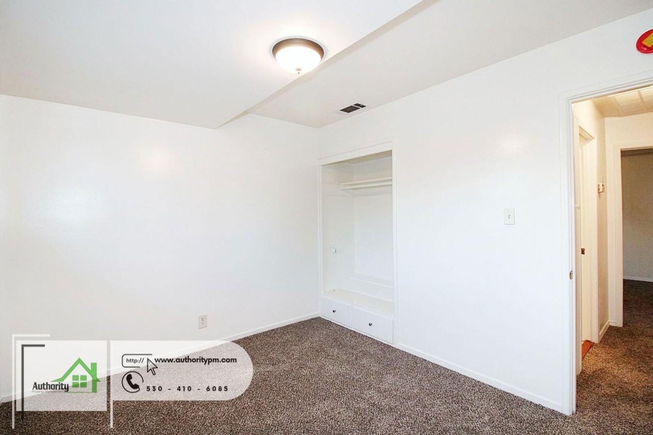 1108 3rd Street - Photo 7 of 19