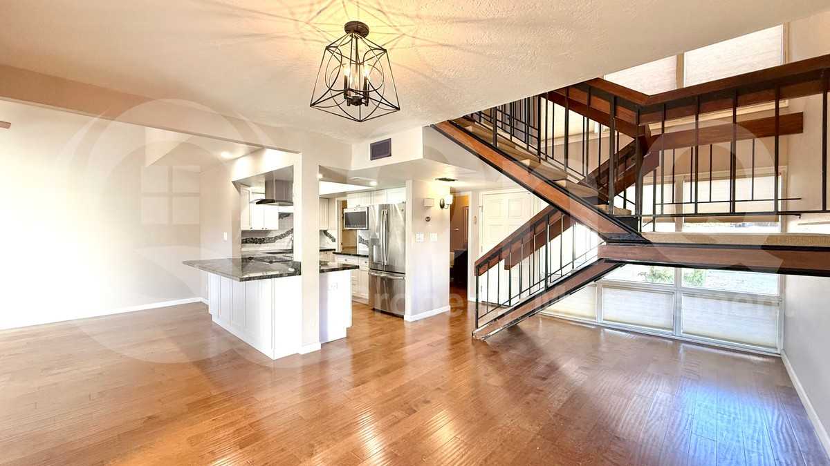 5601 North 79th Street #4 - Photo 6 of 28