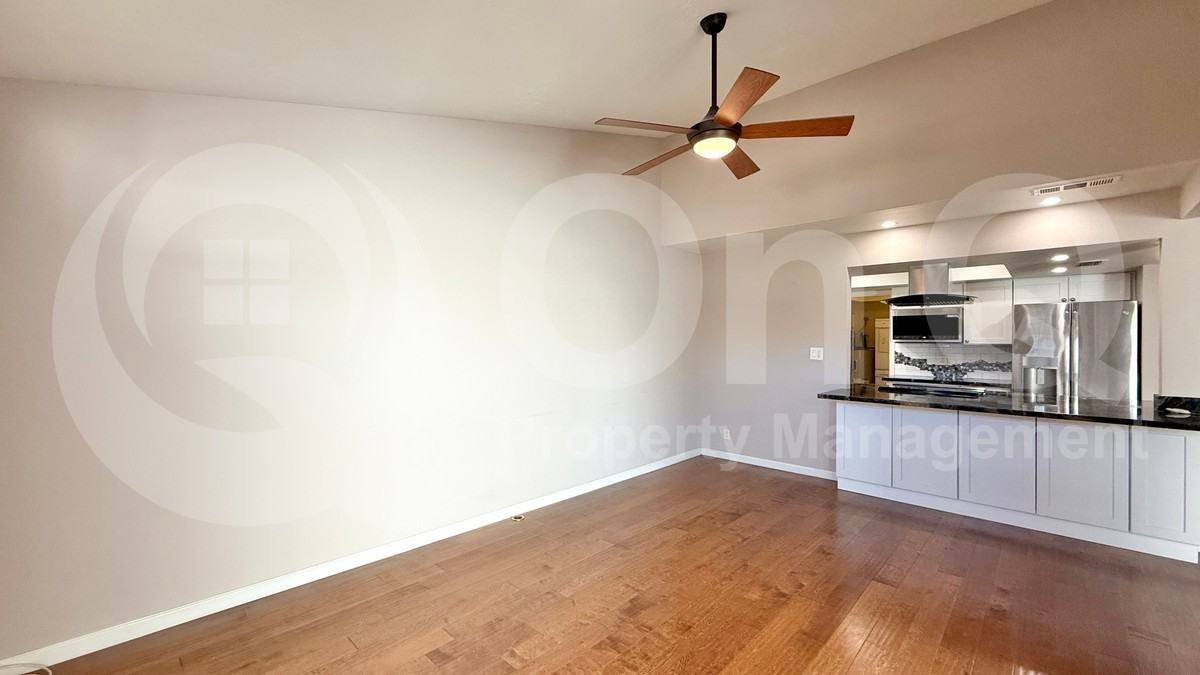 5601 North 79th Street #4 - Photo 7 of 28