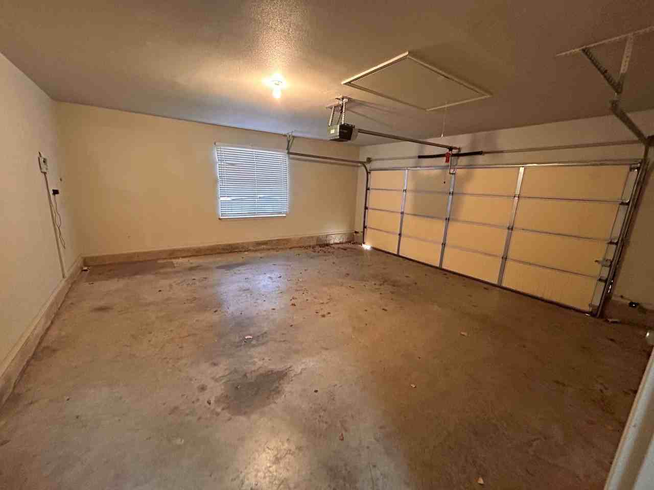 4501 N Youngs Blvd #1 - Photo 6 of 16