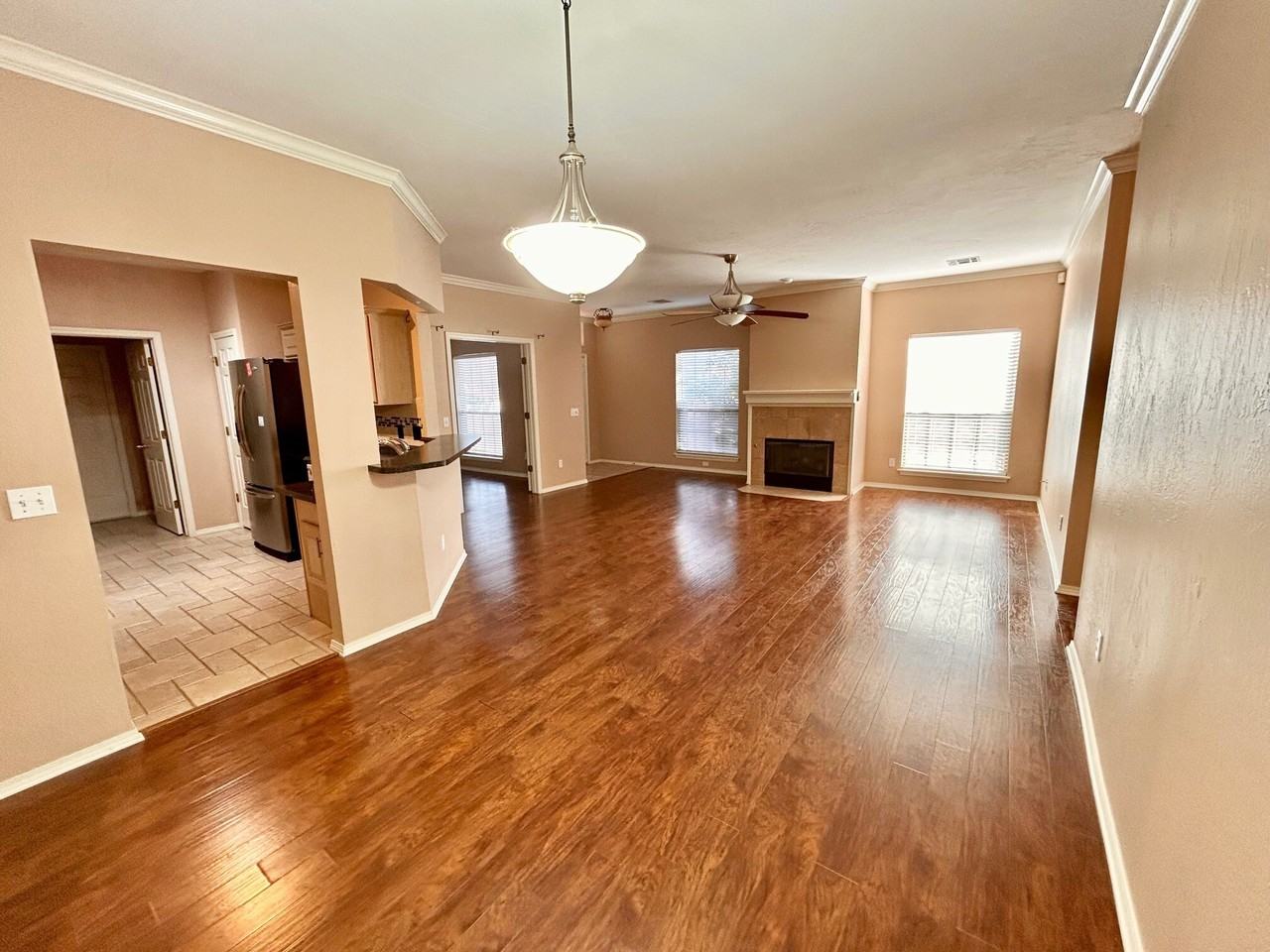 4501 N Youngs Blvd #1 - Photo 4 of 16