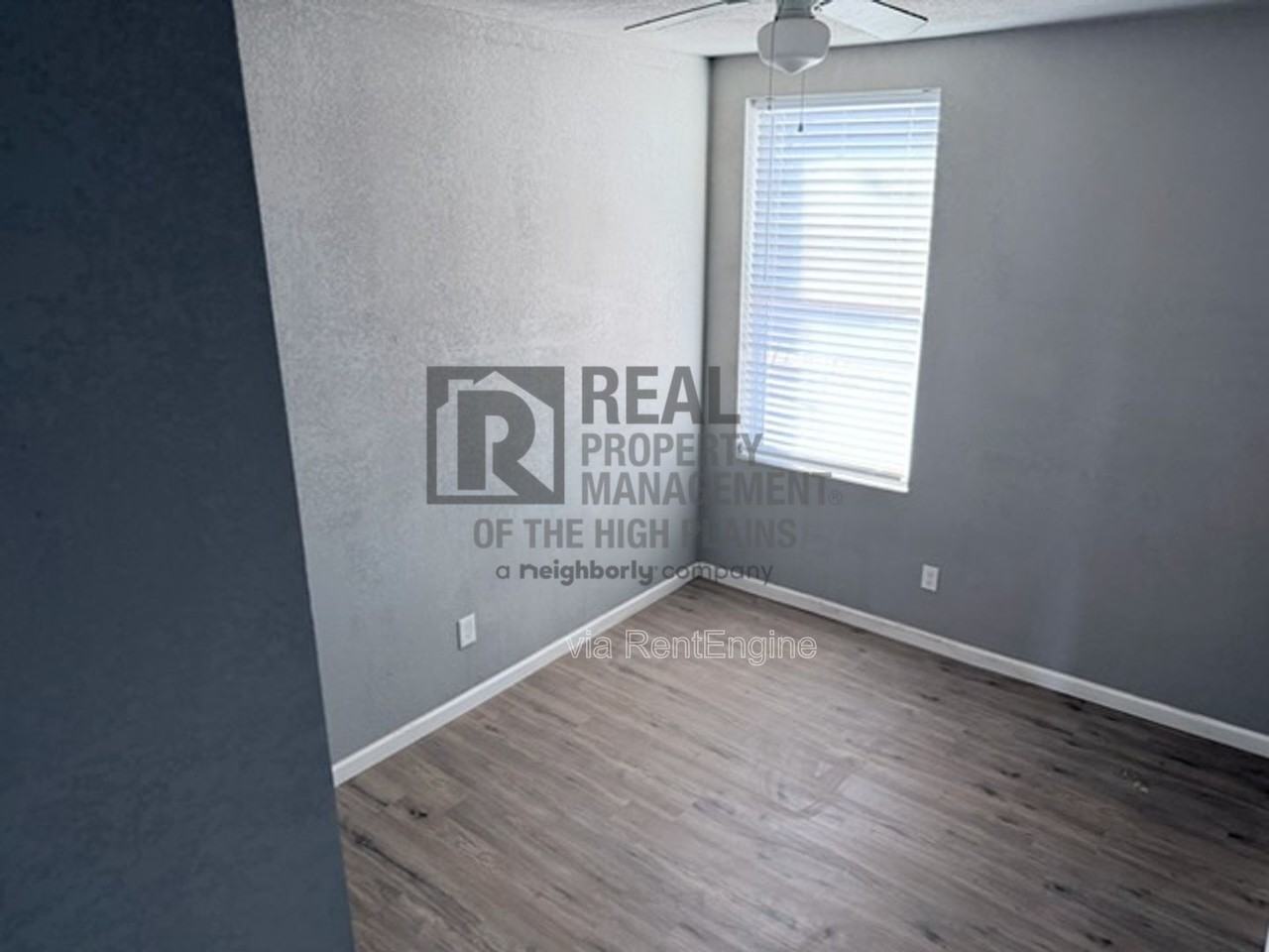 703 North Mirror Street #C - Photo 4 of 6