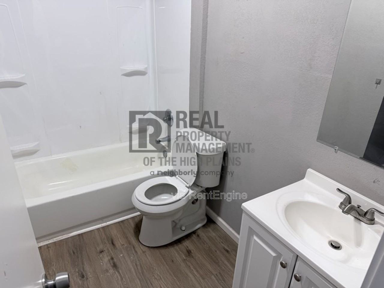 703 North Mirror Street #C - Photo 6 of 6