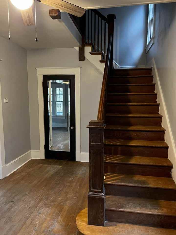 328 Boyd Ave - Photo 2 of 17