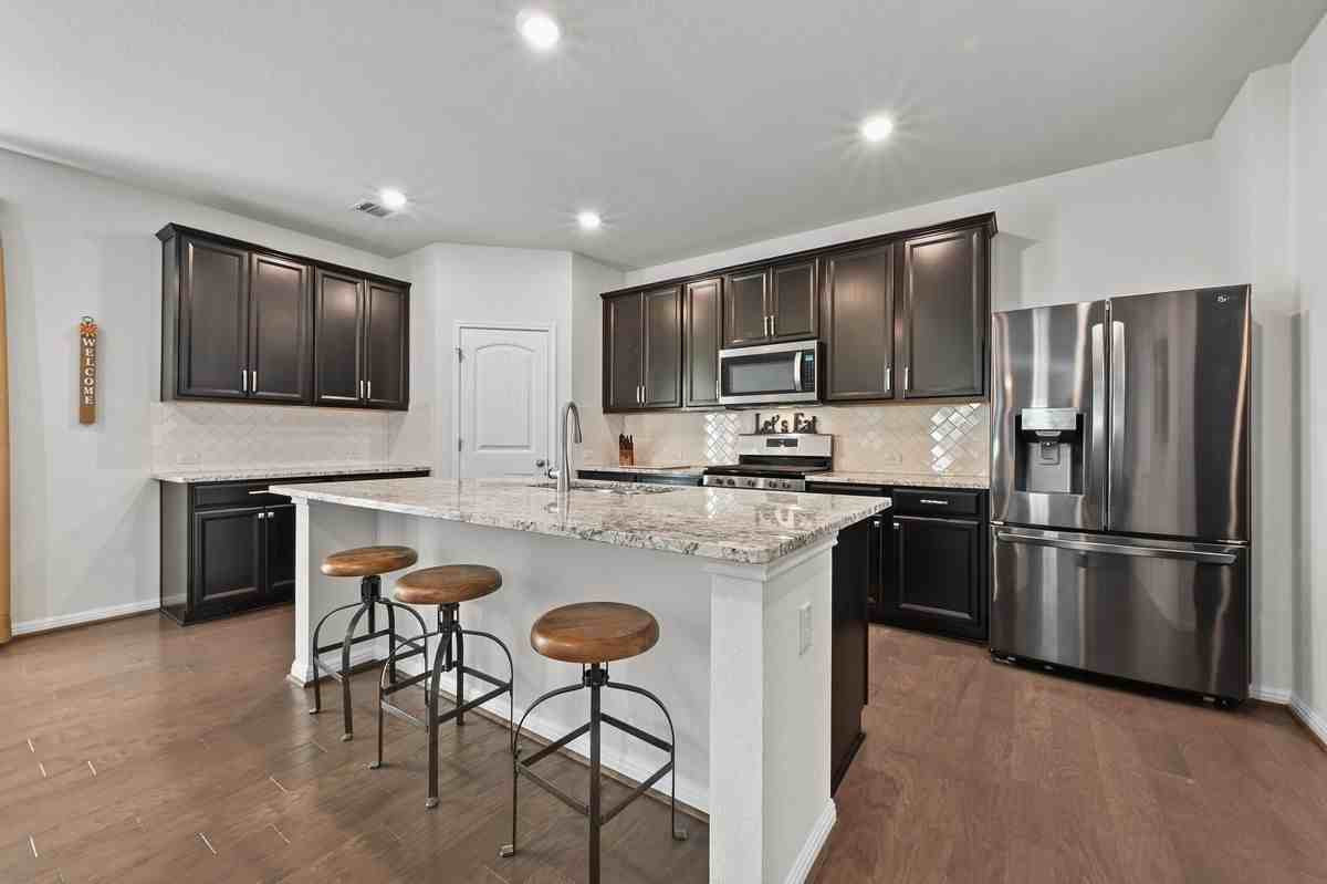 127 Iron Rail Road - Photo 6 of 10