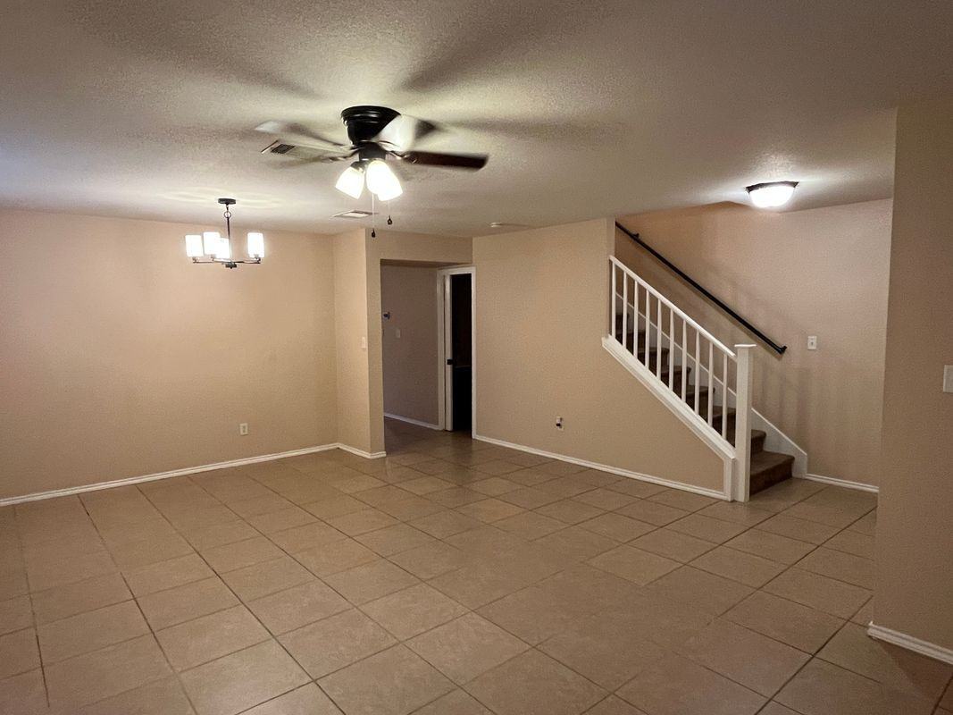 4406 Cisco Valley Drive - Photo 5 of 26