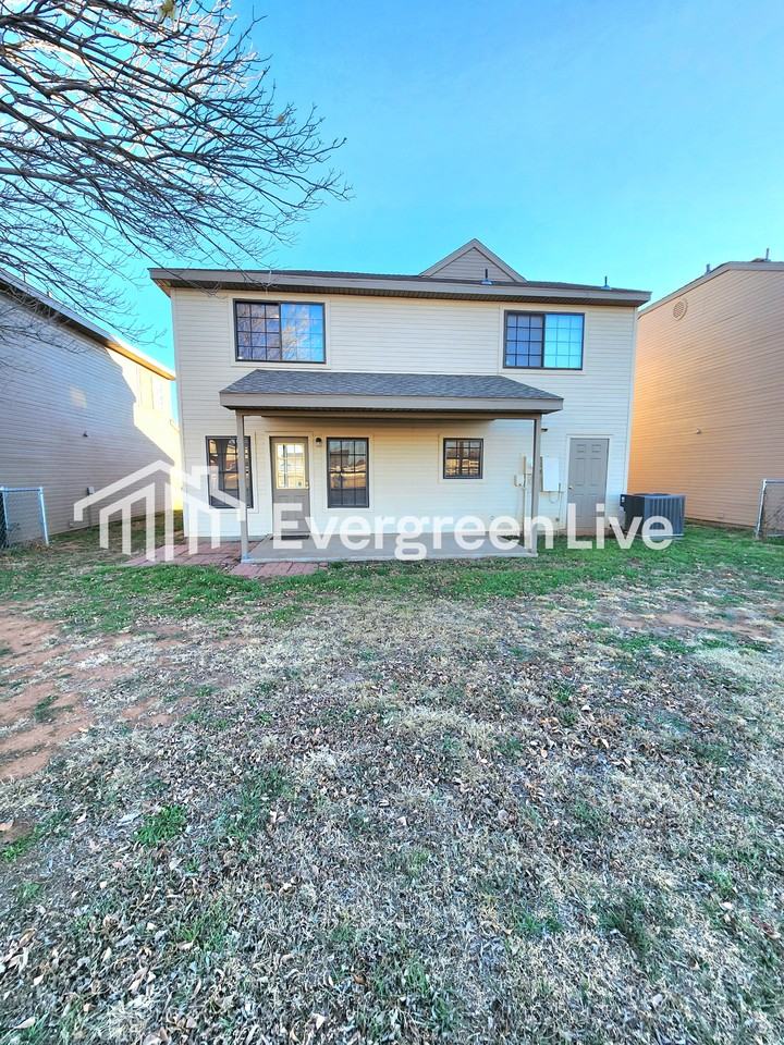 112 Fireball Drive - Photo 2 of 21