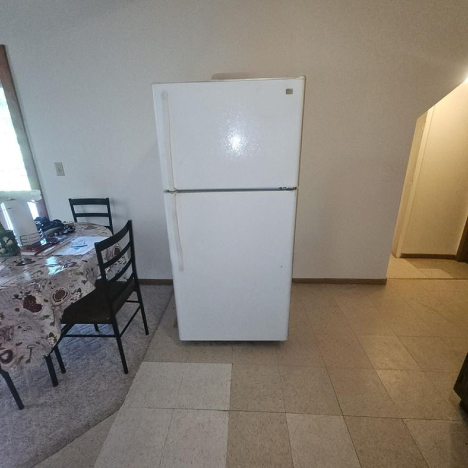 321 Earl Street - Photo 6 of 14