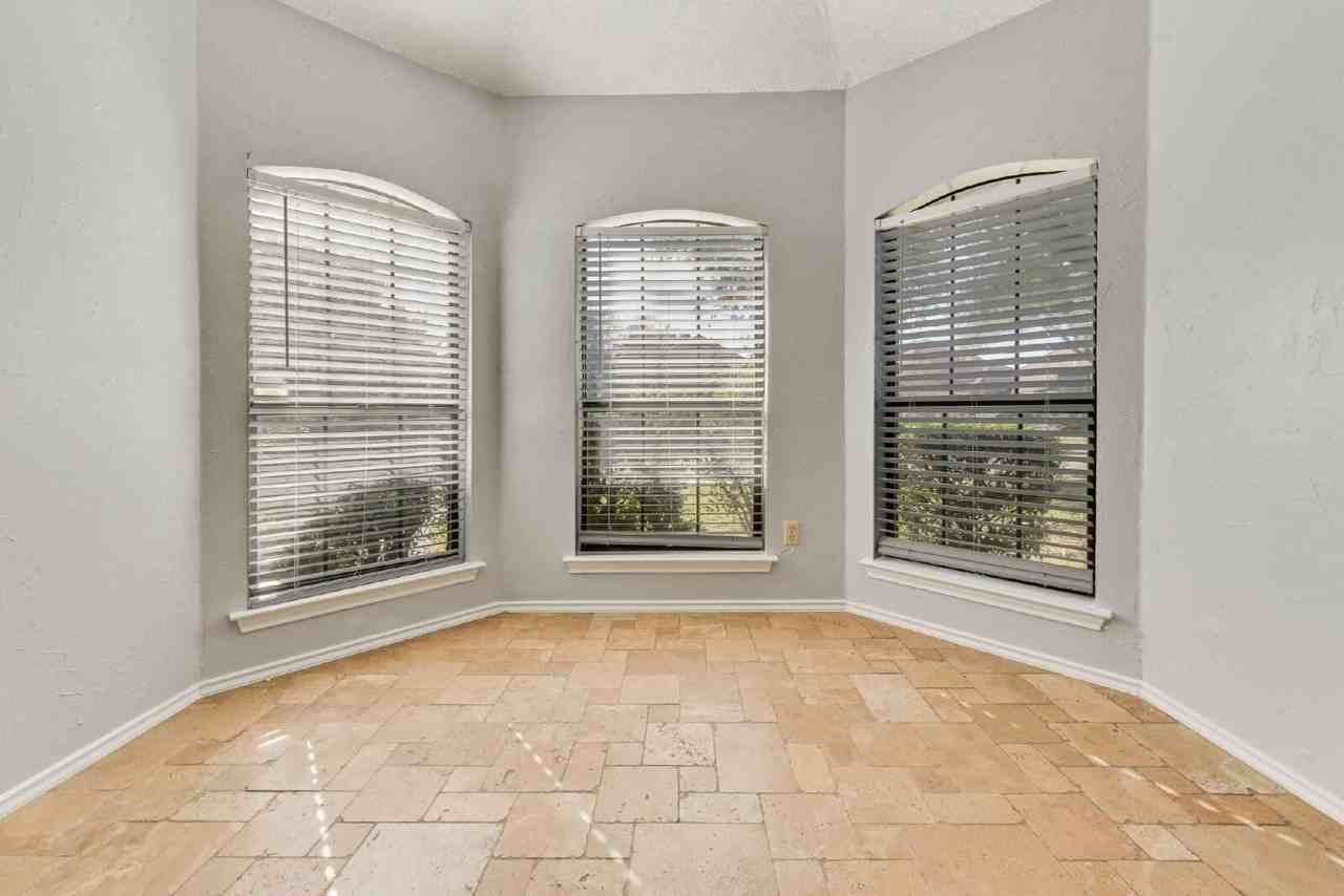 2801 Hickory Bend Drive - Photo 6 of 24