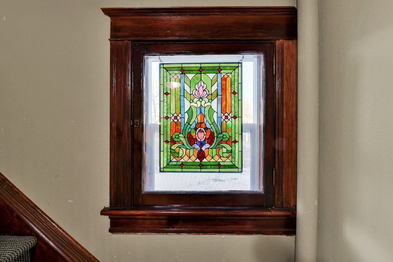 375 Elati Street - Photo 4 of 50