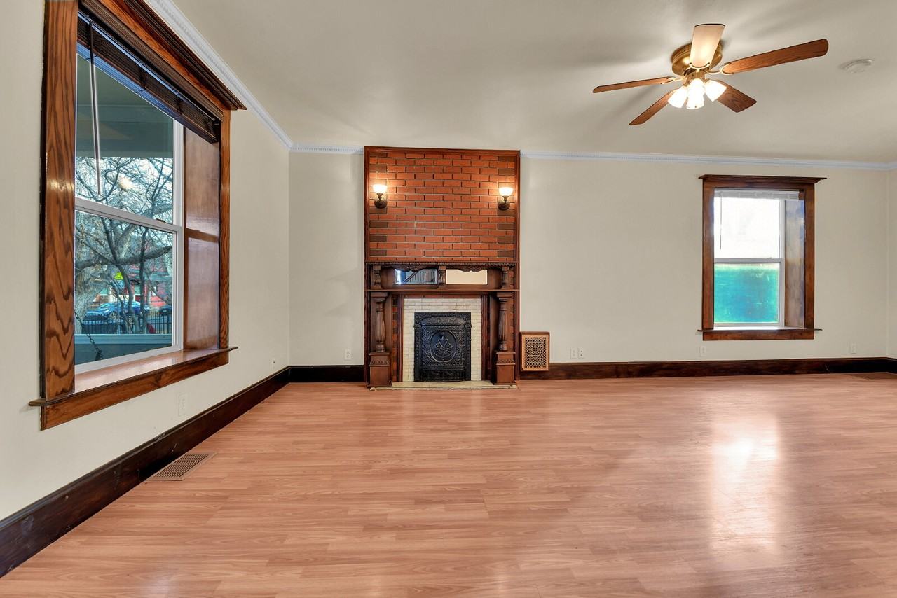 375 Elati Street - Photo 5 of 50