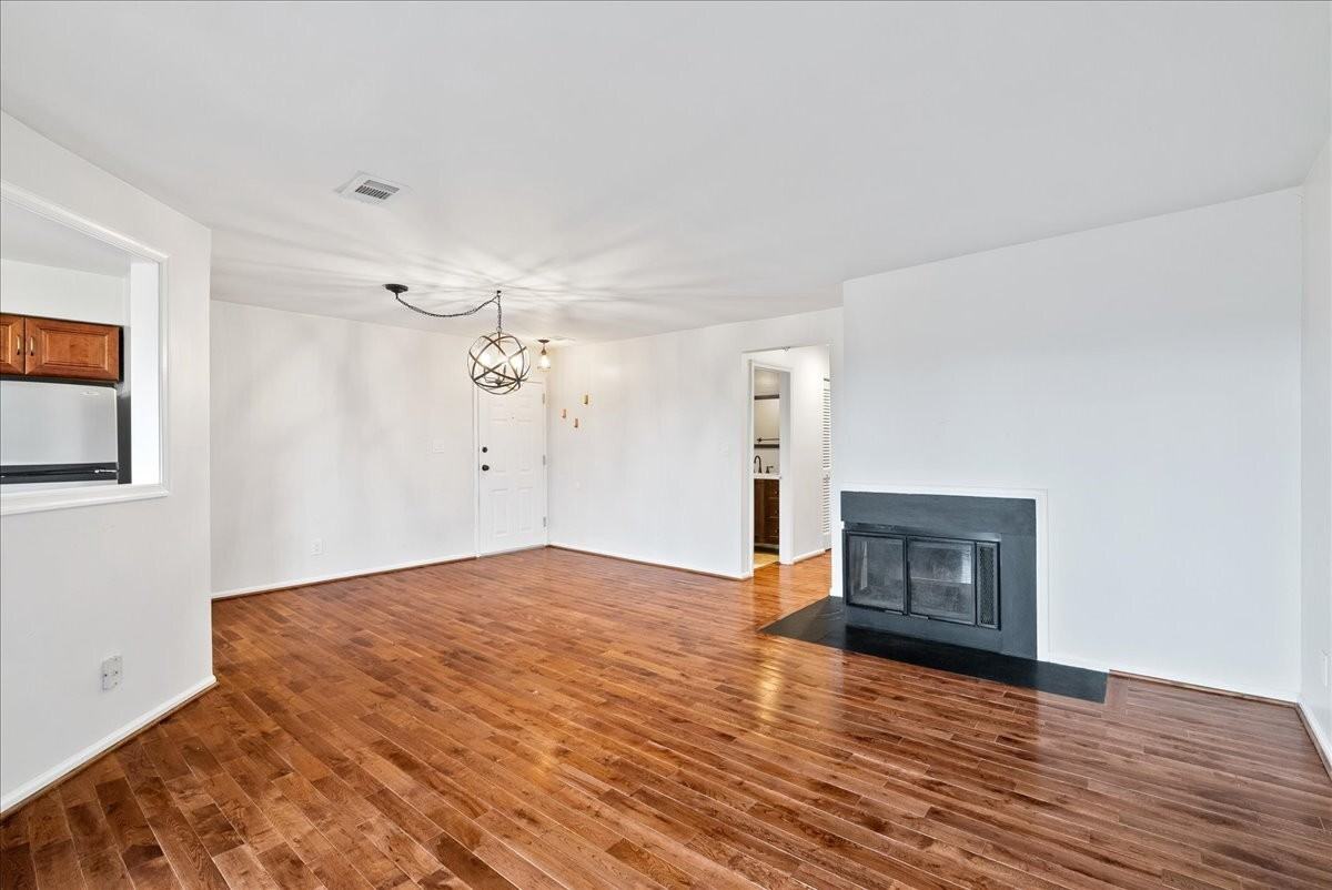 11146 Beaver Trail Court - Photo 4 of 17