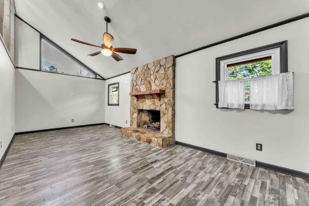 103 Bivings Drive - Photo 5 of 29