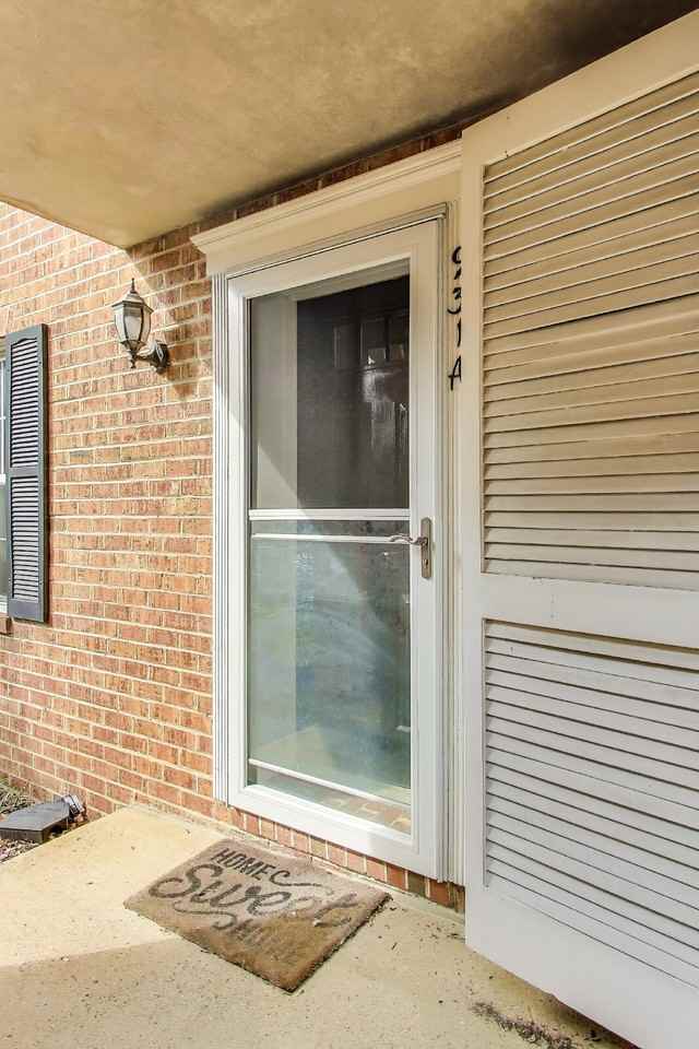 931 South Rolfe Street #1 - Photo 2 of 17