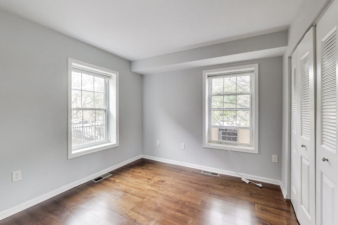 931 South Rolfe Street #1 - Photo 6 of 17