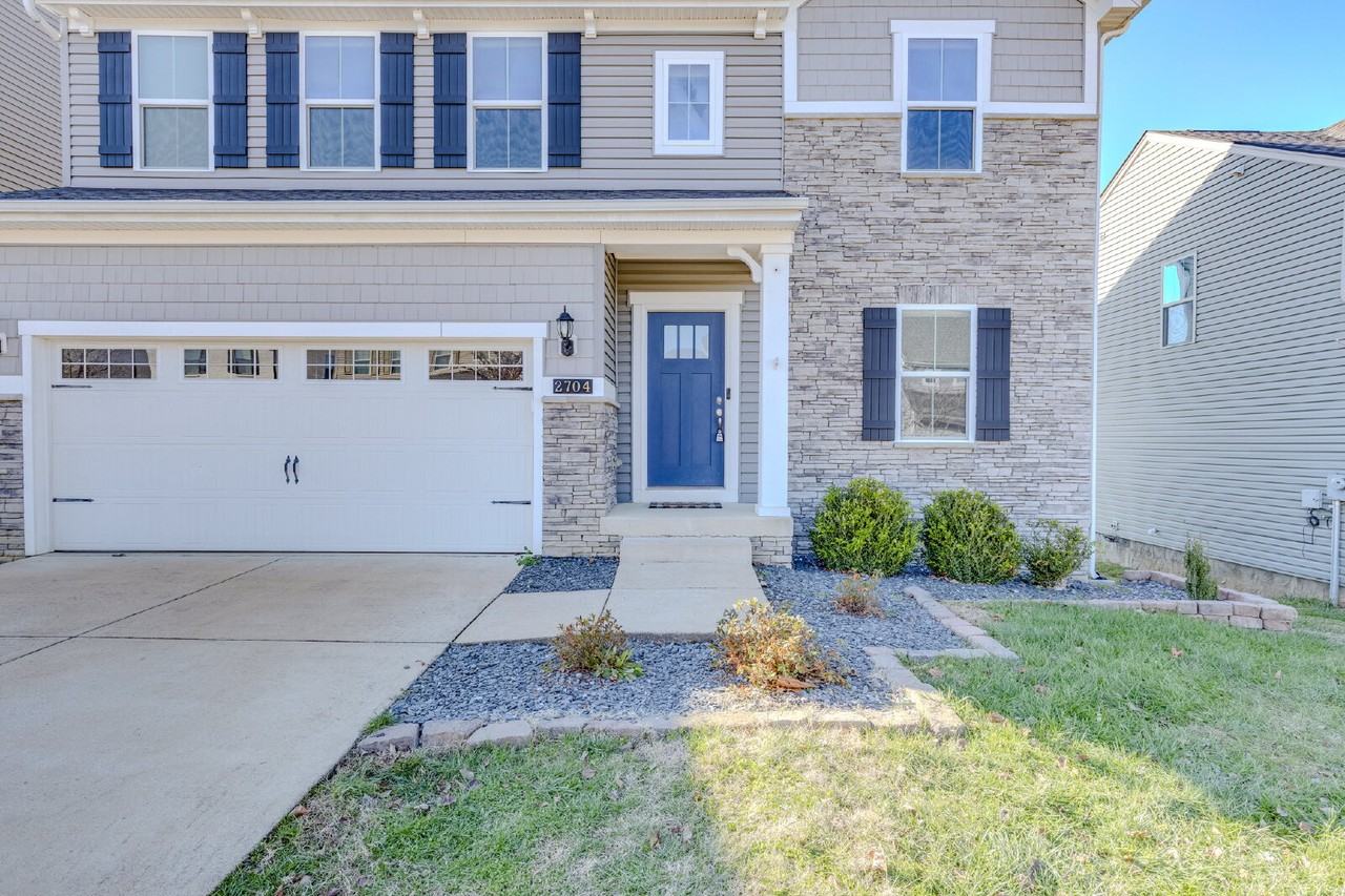 2704 Orleans Dr - Photo 3 of 50