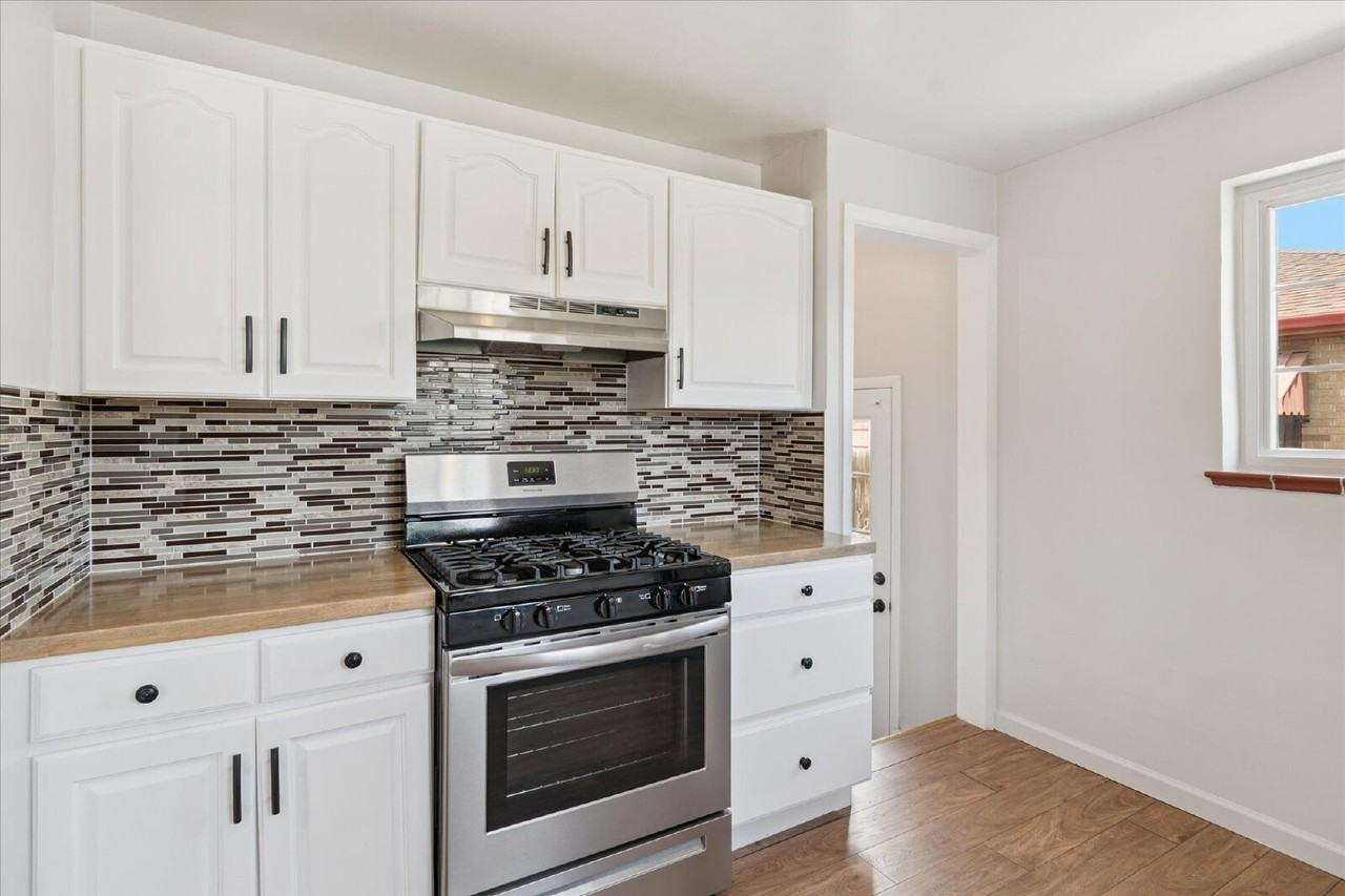 3337 Niagara Street - Photo 6 of 19