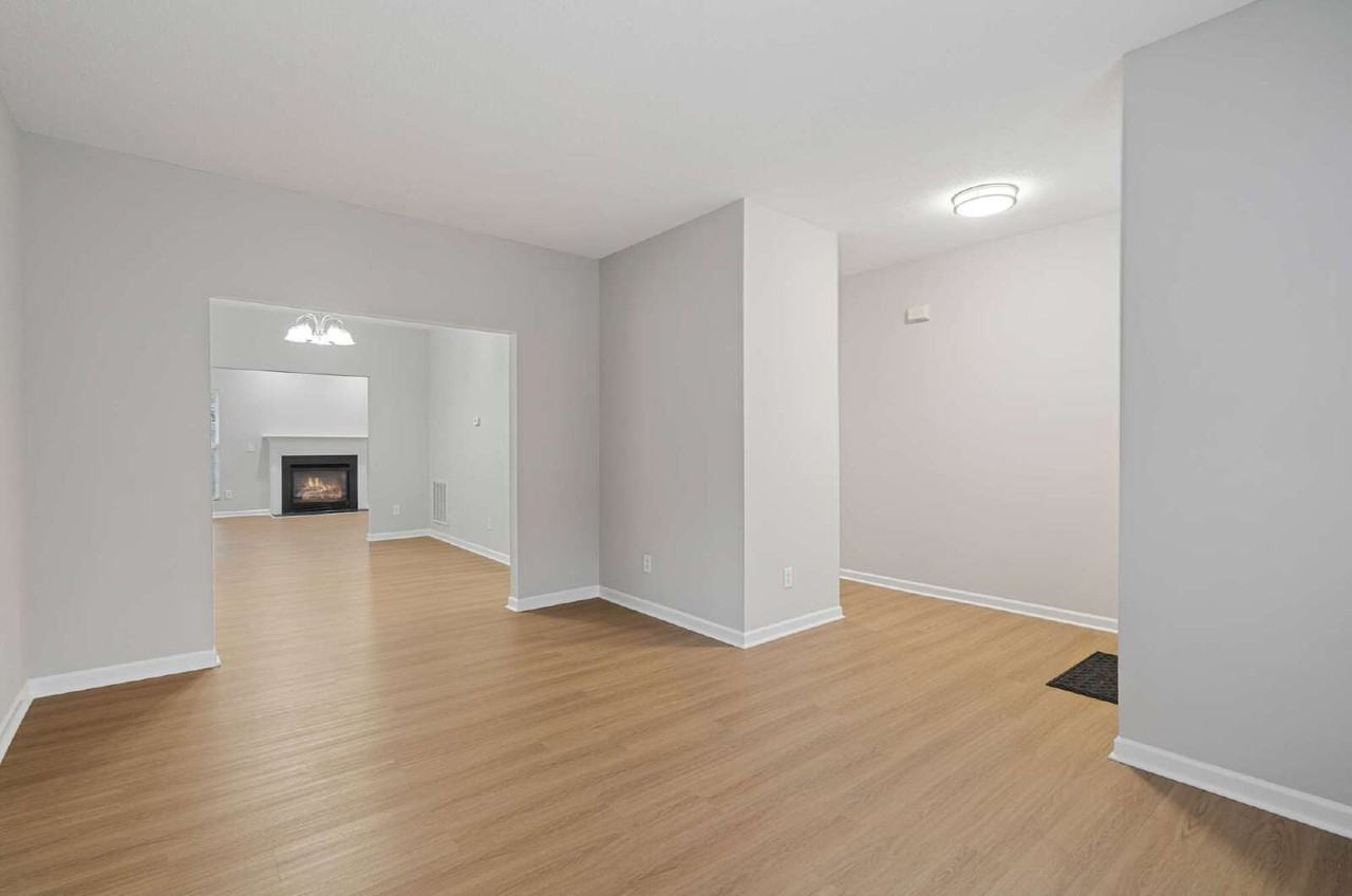 108 Henson Place - Photo 5 of 34