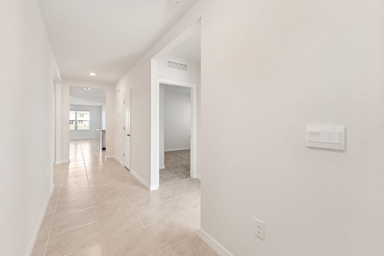 2270 Lake Preserve Circle - Photo 5 of 35