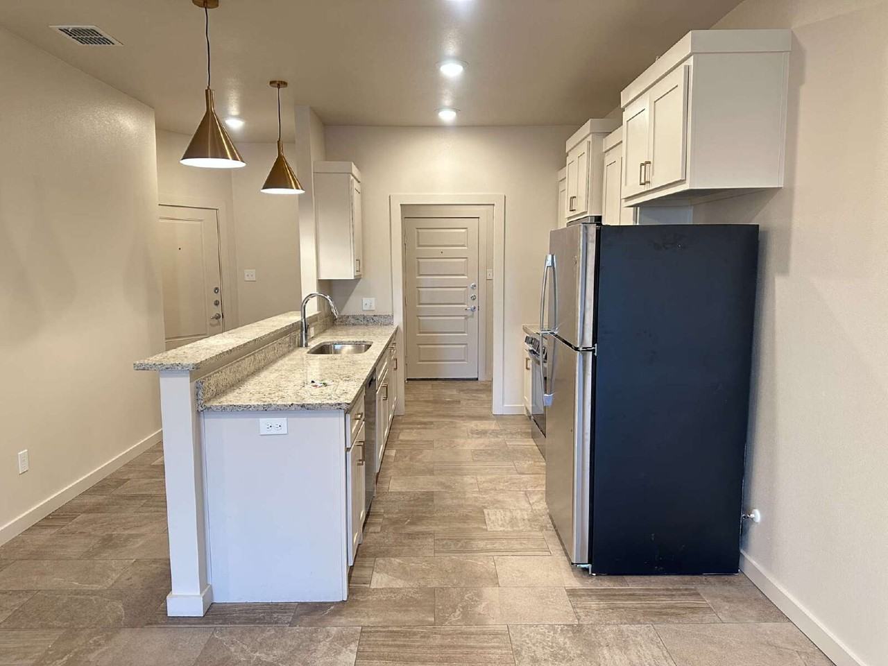 1115 North 7th Street - Photo 4 of 17