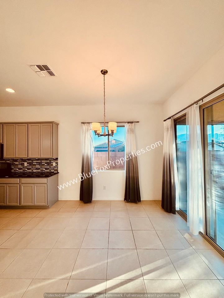 198 East Woolystar Court - Photo 4 of 21