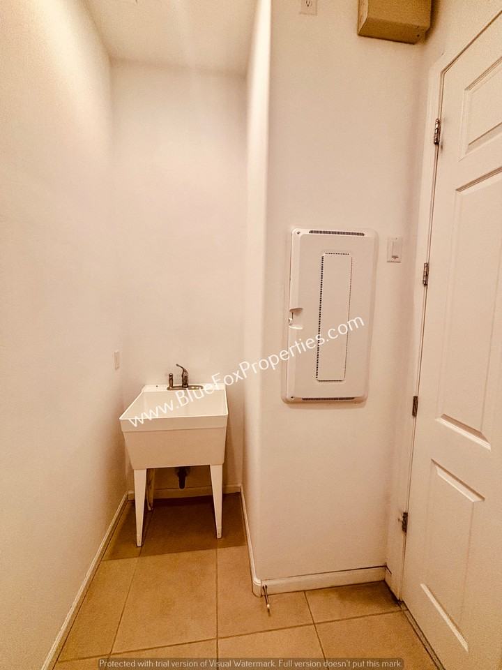 198 East Woolystar Court - Photo 7 of 21