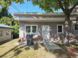 featured image of 1502 North Dixie Avenue