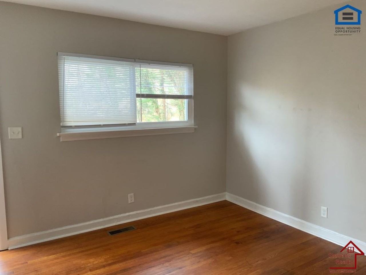 304 Tunnel Blvd - Photo 5 of 13