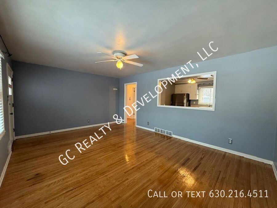 838 Whitlock Avenue - Photo 3 of 15