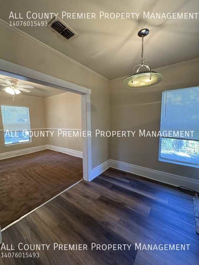 511 S Dollins Ave - Photo 7 of 9