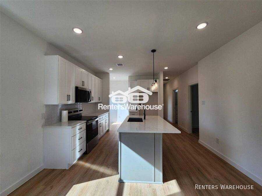 7817 Beckley Street - Photo 5 of 18