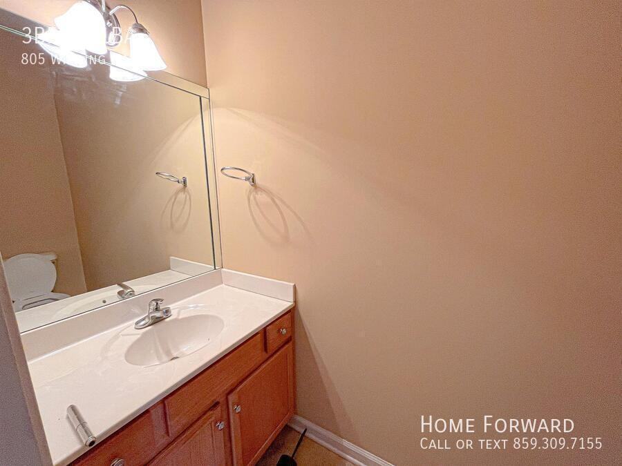 805 Winding Oak Trail - Photo 4 of 31