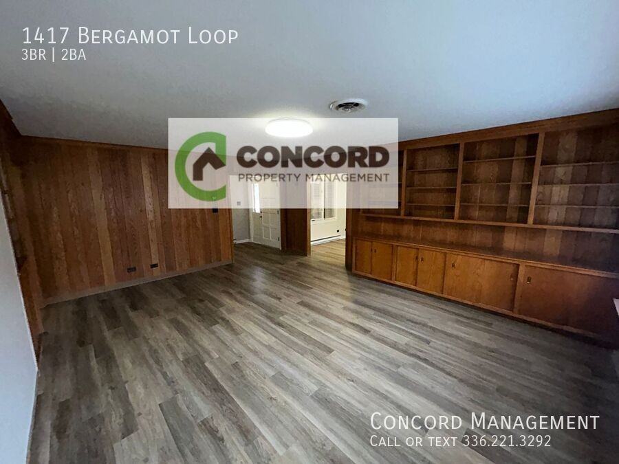 1417 Bergamot Loop - Photo 4 of 19