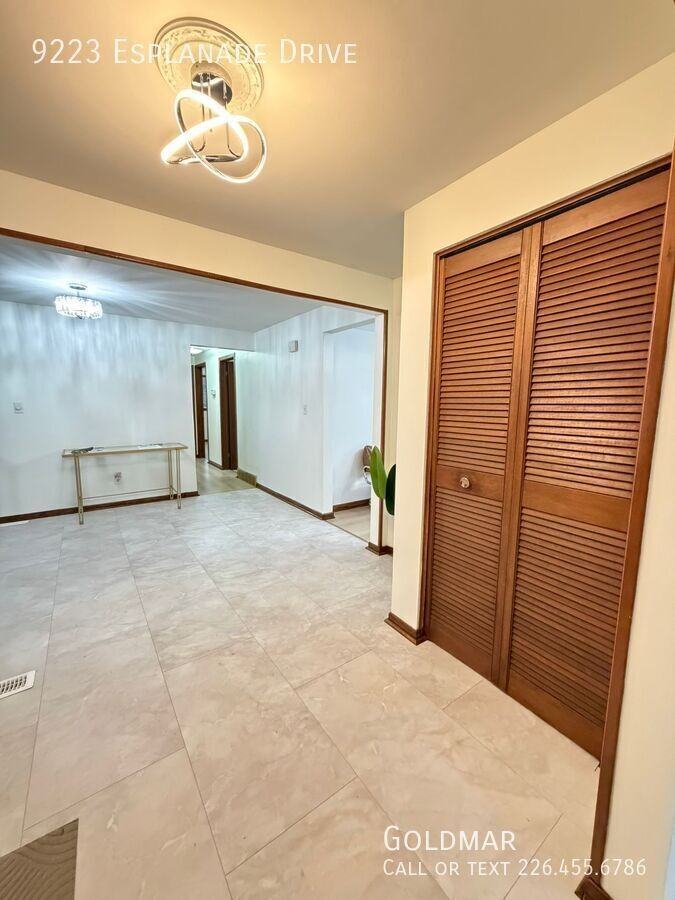 9223 Esplanade Drive - Photo 3 of 21