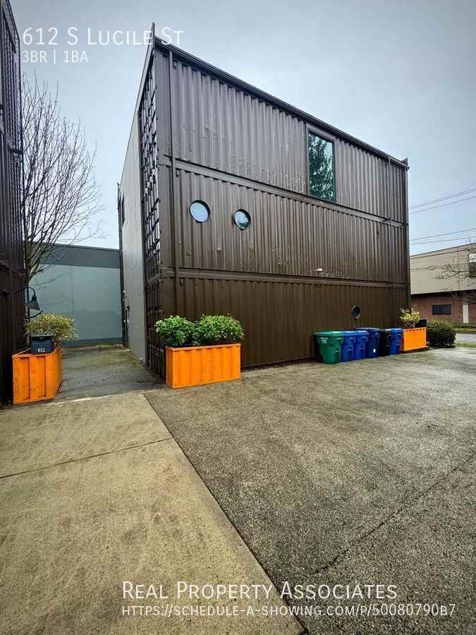 612 S Lucile St - Photo 4 of 22