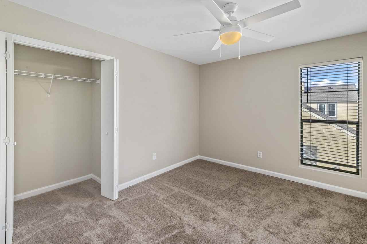 Pecan Acres - Photo 6 of 25