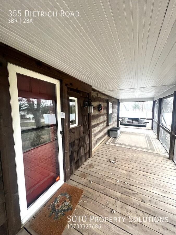 355 Dietrich Road - Photo 4 of 32