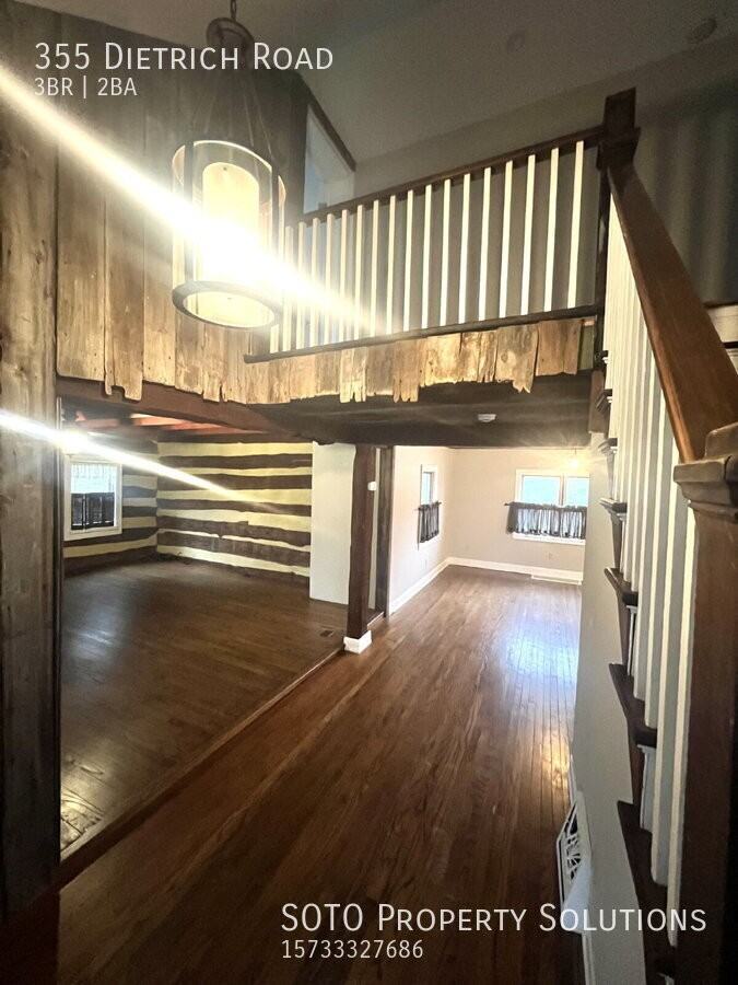 355 Dietrich Road - Photo 5 of 32