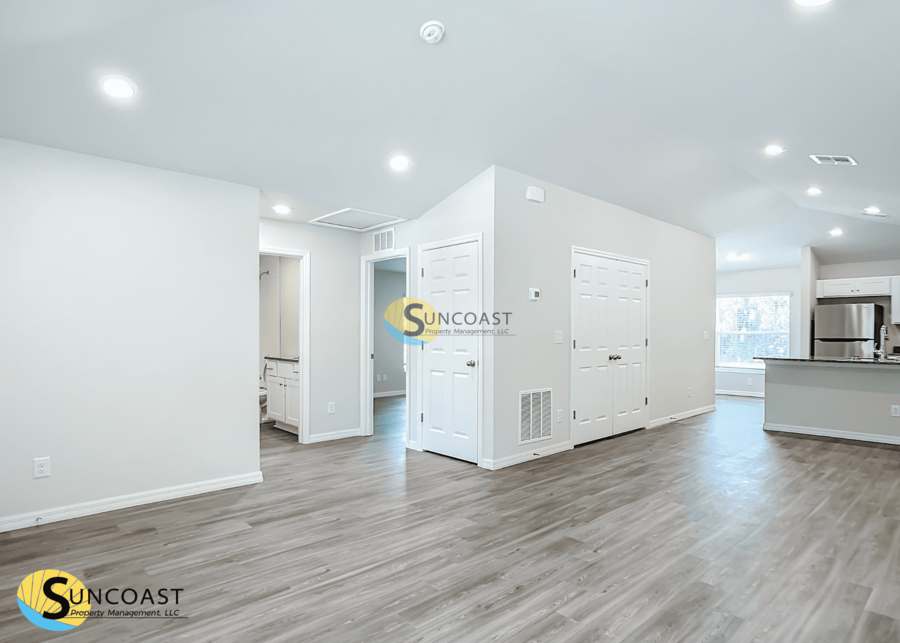 814 Spruce Street - Photo 6 of 23