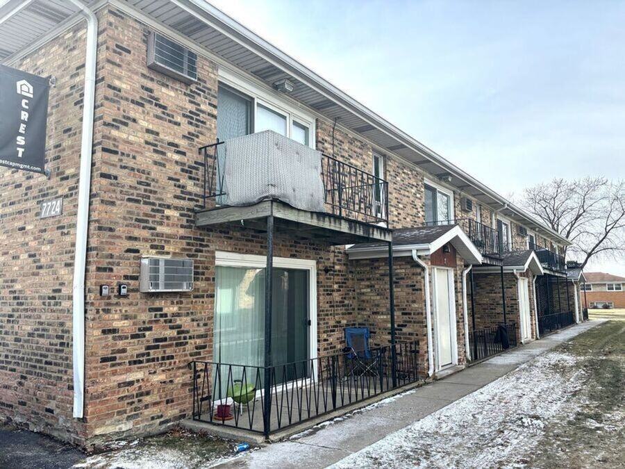 7724 Harlem Avenue #1E