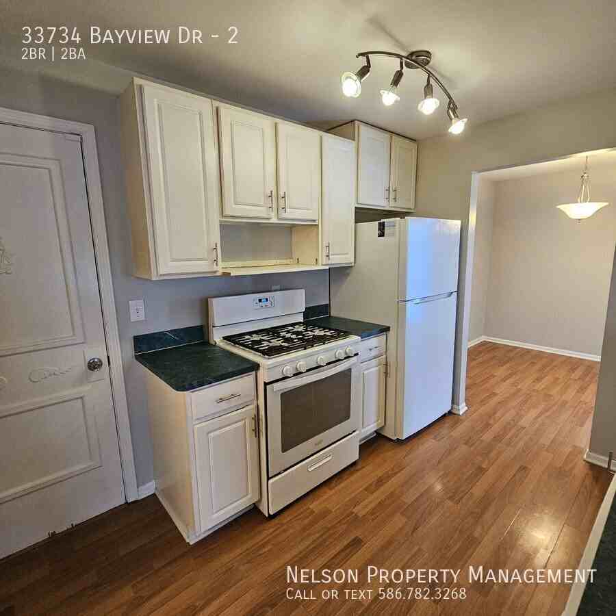 33734 Bayview Dr #2 - Photo 4 of 19