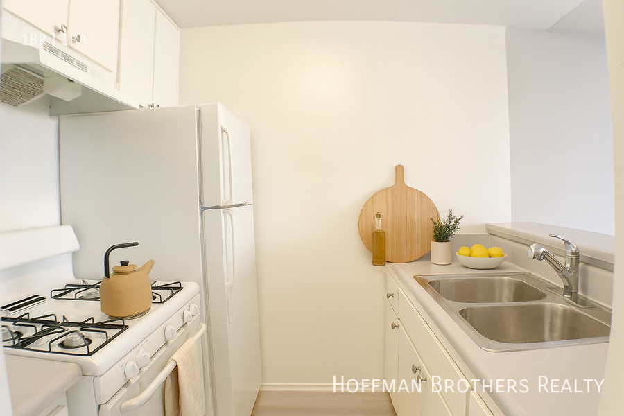 12604 Venice Blvd #206 - Photo 2 of 4