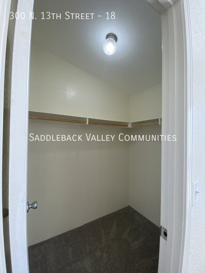 300 North 13th Street #18 - Photo 7 of 14