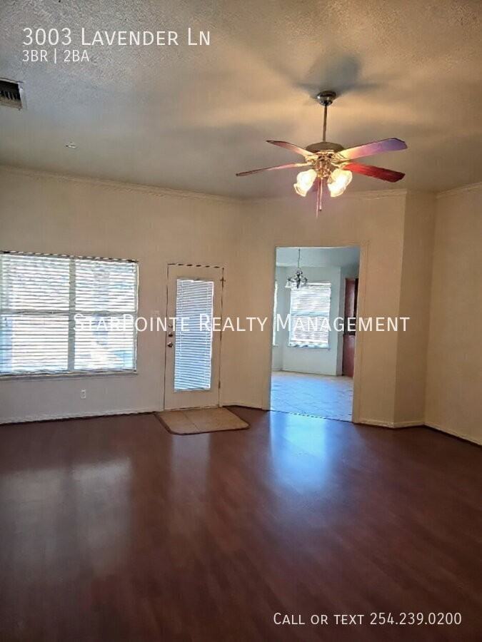 3003 Lavender Lane - Photo 4 of 15