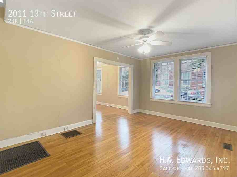 2011 13th Street - Photo 3 of 12