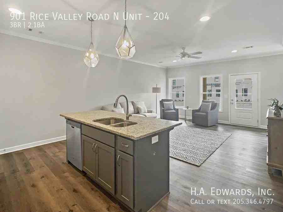 901 Rice Valley Road North #204 - Photo 7 of 20