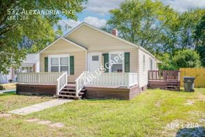 featured image of 532 Alexandria Pike