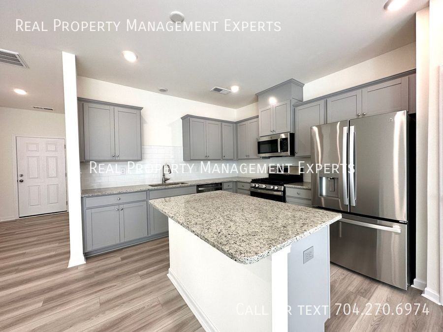 2789 Yeager Dr - Photo 3 of 20