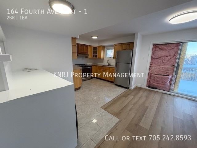 164 Fourth Avenue West #1 - Photo 3 of 15